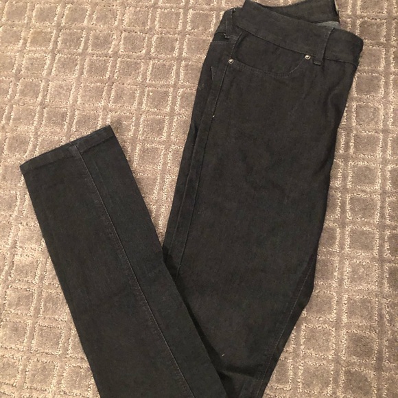 Zara basic jeans - Picture 1 of 5